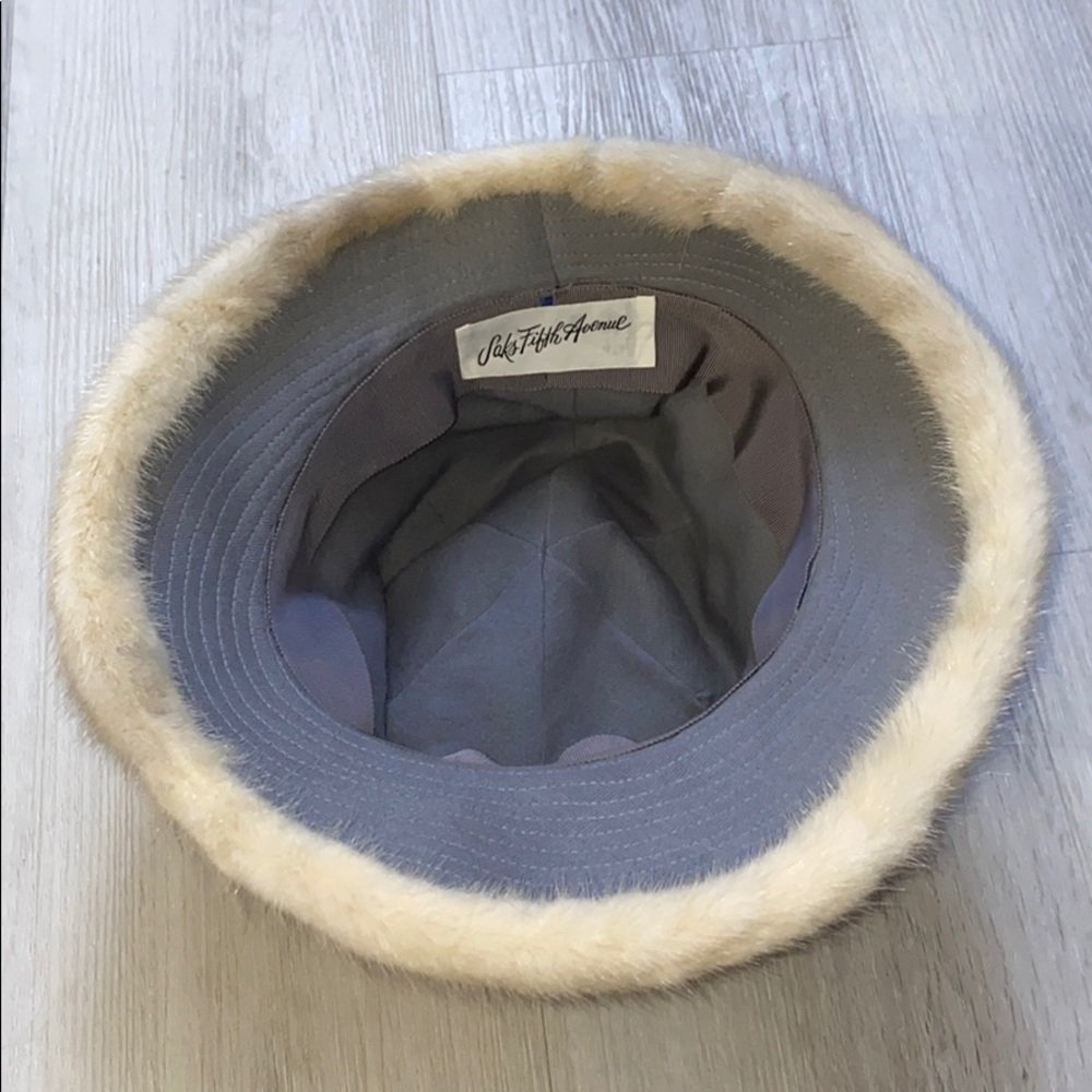Vintage Saks Fifth Avenue Fur Hat with Leather Bow - Picture 4 of 5